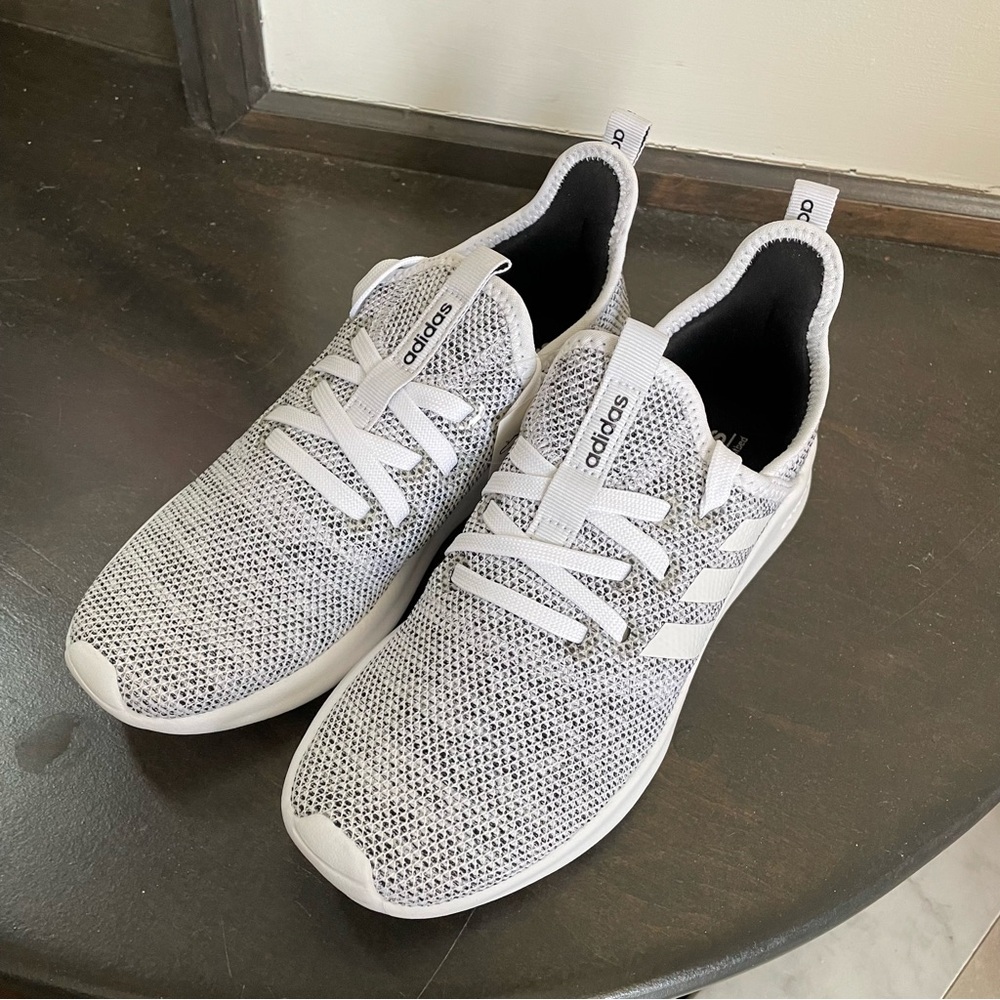 NWT Adidas Cloudfoam Pure Gray and White Sneakers - Picture 5 of 9